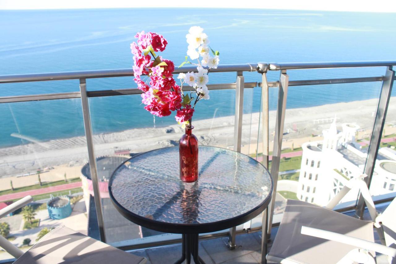 Sea View Orbi Residence Batumi Exterior photo